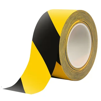 Žuto-crni znak upozorenja traka KOOJN od PVC-a veličine 33х50 mm otporna na habanje i vodootporan, a na podu bavili izolacijski zone