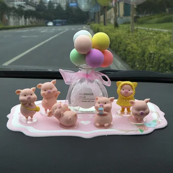 Auto oprema Slatka crtani lik Mini Prase Figurice Dekoracija od balona Kontrolna ploča salona automobila za vjenčanje